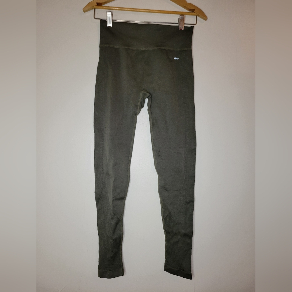 olive green ribbed high waisted leggings, sz s